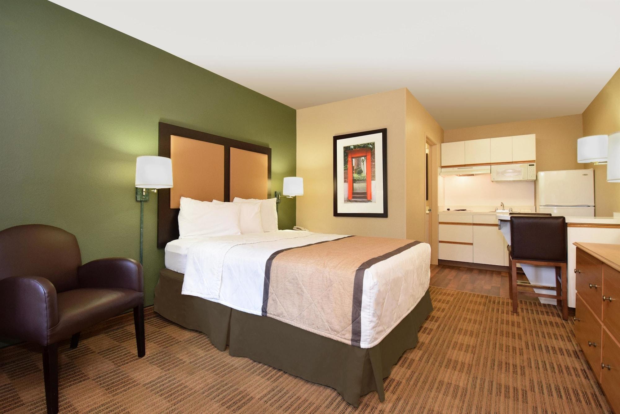 Extended Stay America Suites Washington Dc Germantown Town Center Exterior photo