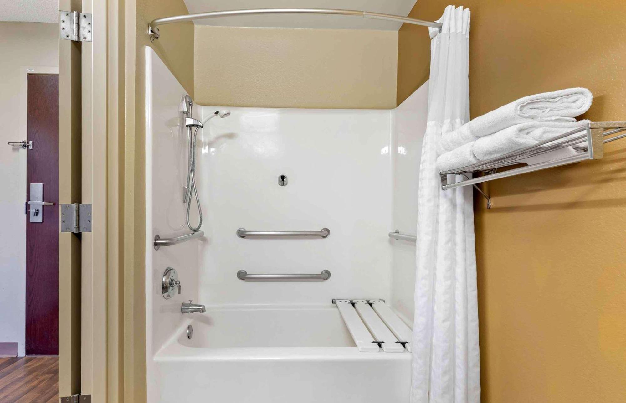 Extended Stay America Suites Washington Dc Germantown Town Center Exterior photo