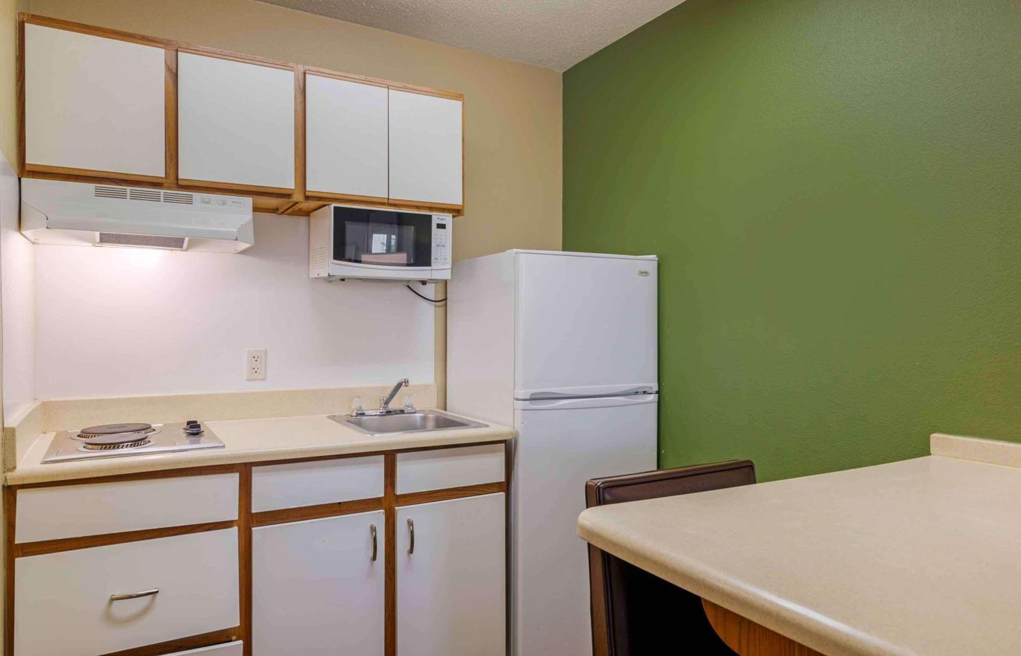 Extended Stay America Suites Washington Dc Germantown Town Center Exterior photo