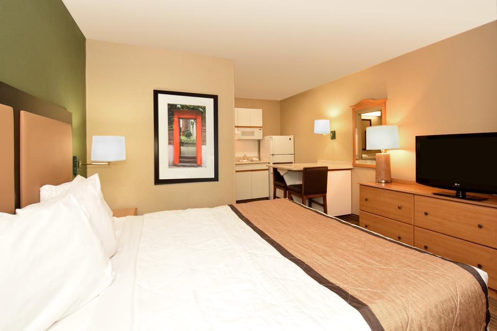 Extended Stay America Suites Washington Dc Germantown Town Center Exterior photo