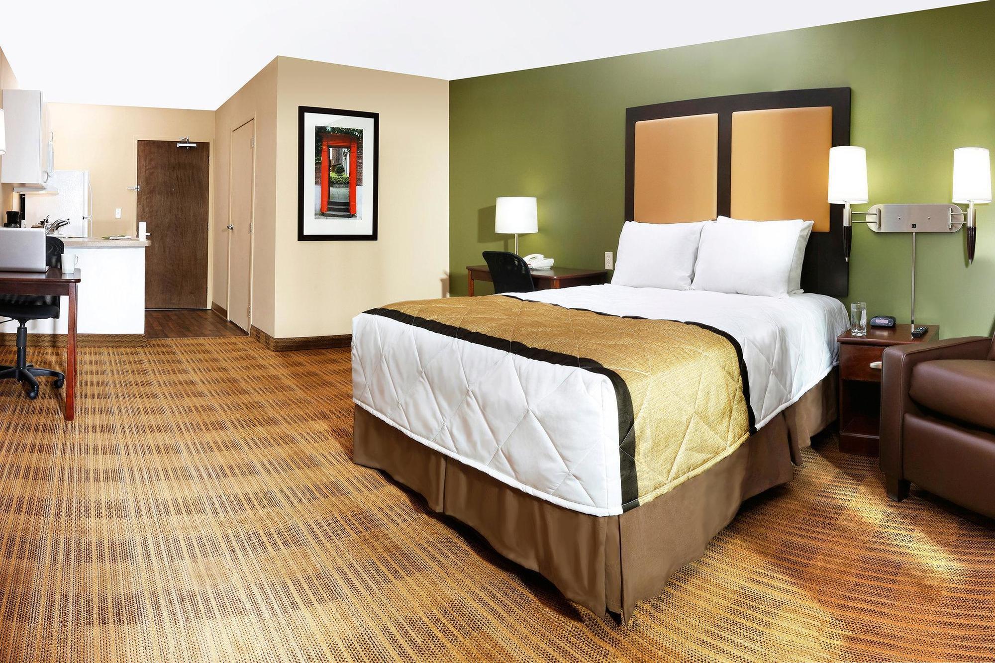 Extended Stay America Suites Washington Dc Germantown Town Center Exterior photo